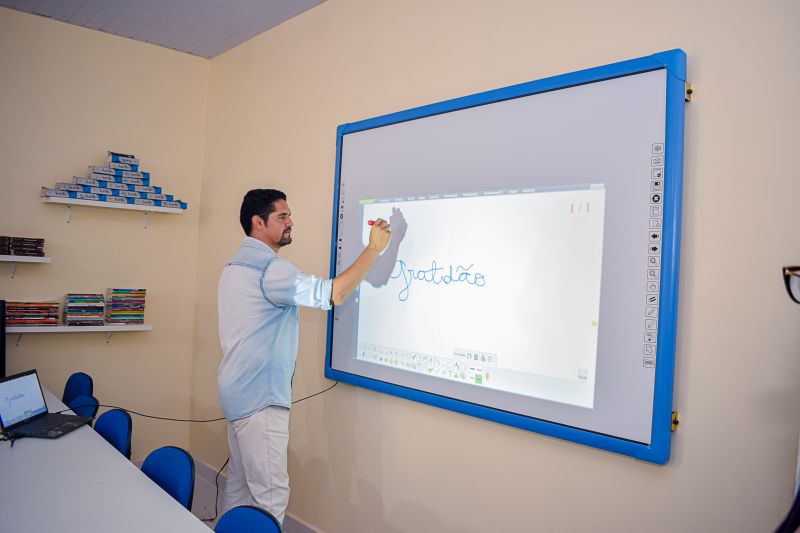  <div class='credito_fotos'>Foto: Karla Reis &nbsp;&nbsp;|&nbsp;&nbsp; <a href='/midias/2023/originais/7654_50139b83-be56-21f0-d580-8e6976467078.jpg' download><i class='fa-solid fa-download'></i> Download</a></div>