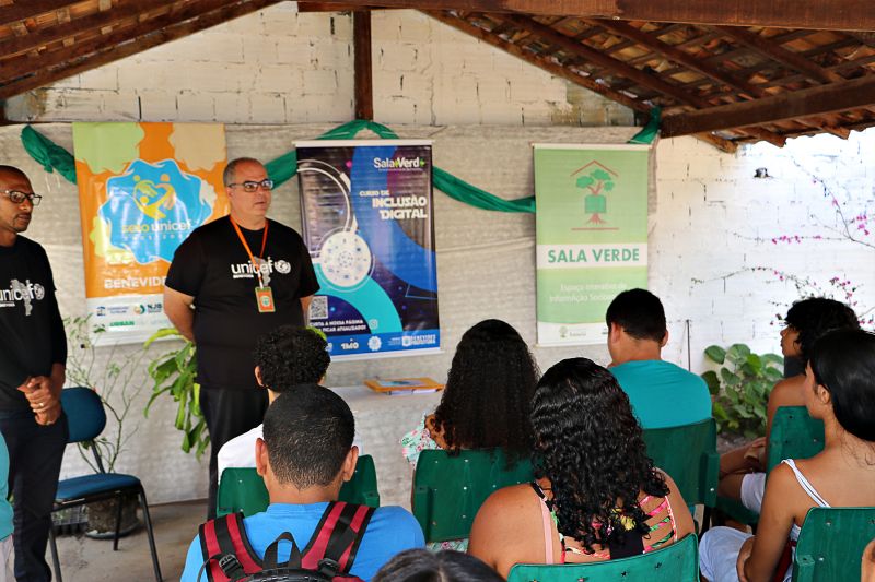 Certificado do Curso Inclusão Digital sennat <div class='credito_fotos'>Foto: Márcio Souza &nbsp;&nbsp;|&nbsp;&nbsp; <a href='/midias/2023/originais/7704_03acc858-7401-4a15-4ab7-5dde4a6b8a19.jpg' download><i class='fa-solid fa-download'></i> Download</a></div>