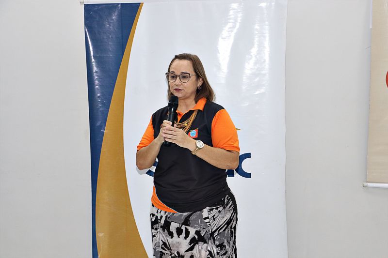 CERIMONIAL DE CERTIFICAÇÃO SEMTEPS <div class='credito_fotos'>Foto: Márcio Souza &nbsp;&nbsp;|&nbsp;&nbsp; <a href='/midias/2023/originais/7708_55e49e4d-aae4-c60f-eaa1-803eb8ff1b8c.jpg' download><i class='fa-solid fa-download'></i> Download</a></div>