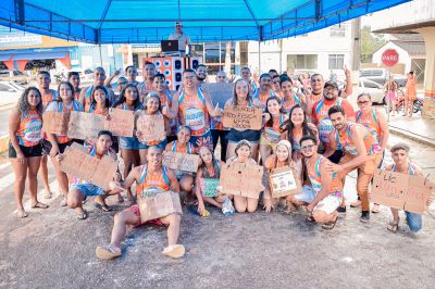 notícia: Alunos do Aprova Benevides comemoram aprovações nos principais vestibulares do estado