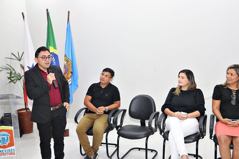 POSSE DOS GESTORES ALGUNS REGISTROS <div class='credito_fotos'>Foto: Márcio Souza &nbsp;&nbsp;|&nbsp;&nbsp; <a href='/midias/2024/originais/7741_4d734e89-7e89-8c65-a60f-1d690682d2ea.jpg' download><i class='fa-solid fa-download'></i> Download</a></div>