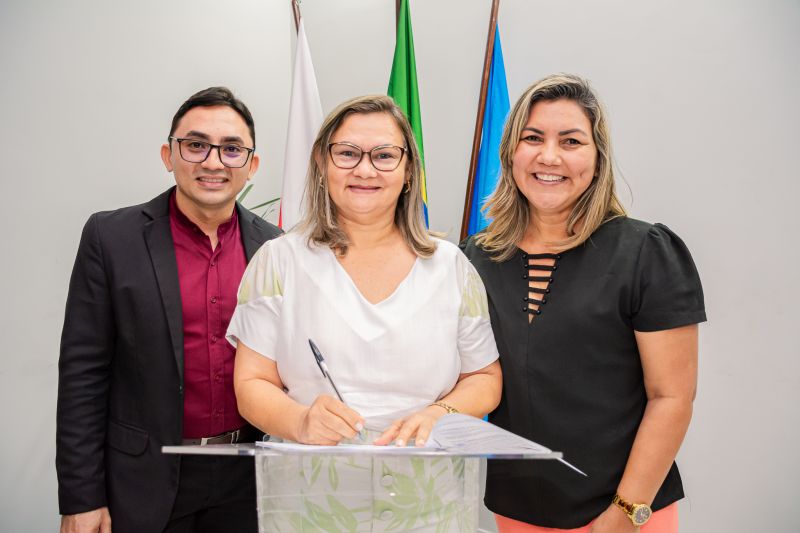  <div class='credito_fotos'>Foto: Karla Reis &nbsp;&nbsp;|&nbsp;&nbsp; <a href='/midias/2024/originais/7742_c38a0f40-d0e2-8e7e-2be3-010f929d51cc.jpg' download><i class='fa-solid fa-download'></i> Download</a></div>