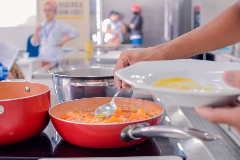  <div class='credito_fotos'>Foto: Karla Reis &nbsp;&nbsp;|&nbsp;&nbsp; <a href='/midias/2024/originais/7767_2b3780af-2b7d-6b41-6986-a09994740c8a.jpg' download><i class='fa-solid fa-download'></i> Download</a></div>