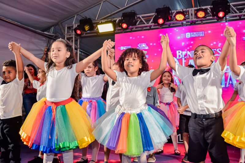  <div class='credito_fotos'>Foto: Karla Reis &nbsp;&nbsp;|&nbsp;&nbsp; <a href='/midias/2024/originais/7768_60bf6087-cc15-109c-fb73-d408a695ca9b.jpg' download><i class='fa-solid fa-download'></i> Download</a></div>