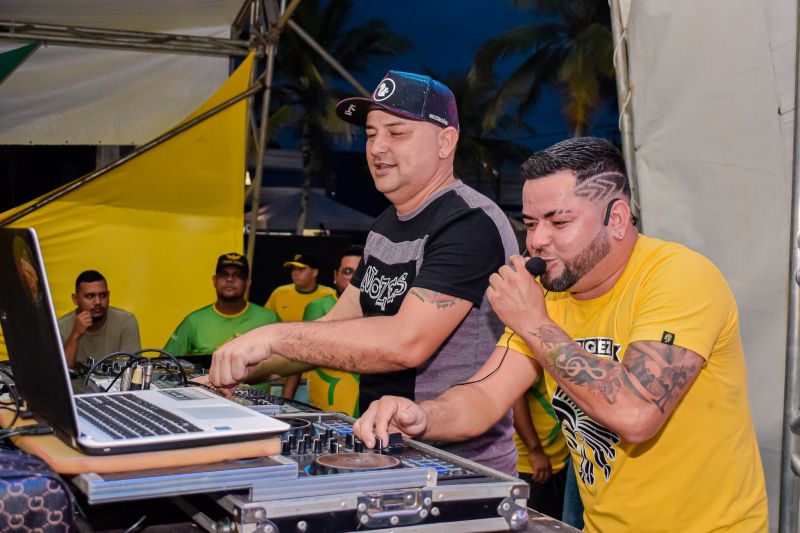  <div class='credito_fotos'>Foto: Karla Reis &nbsp;&nbsp;|&nbsp;&nbsp; <a href='/midias/2024/originais/7772_29e8b04e-8c65-4d12-f77f-d1f1c5d5768d.jpg' download><i class='fa-solid fa-download'></i> Download</a></div>