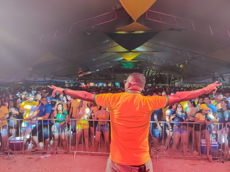  <div class='credito_fotos'>Foto: Karla Reis &nbsp;&nbsp;|&nbsp;&nbsp; <a href='/midias/2024/originais/7772_9e7b2e13-a723-9aed-7e7d-25dc9182517b.jpg' download><i class='fa-solid fa-download'></i> Download</a></div>