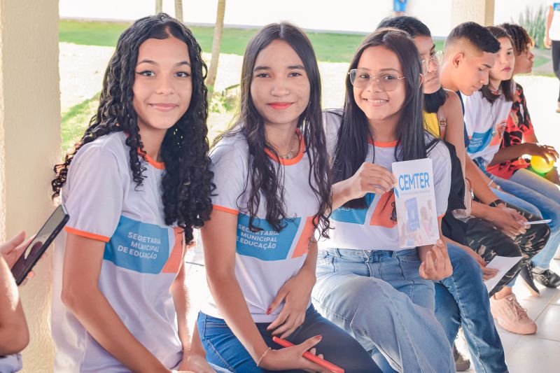  <div class='credito_fotos'>Foto: Karla Reis &nbsp;&nbsp;|&nbsp;&nbsp; <a href='/midias/2024/originais/7781_f23cc733-1feb-a25c-1842-6f26128aecdb.jpg' download><i class='fa-solid fa-download'></i> Download</a></div>