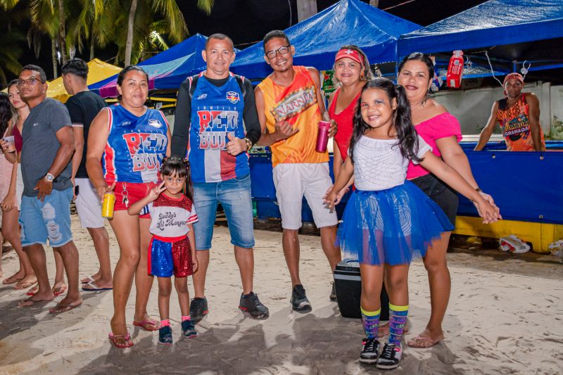  <div class='credito_fotos'>Foto: Karla Reis &nbsp;&nbsp;|&nbsp;&nbsp; <a href='/midias/2024/originais/7798_4062480f-6626-85cf-2049-85bf868d2567.jpg' download><i class='fa-solid fa-download'></i> Download</a></div>