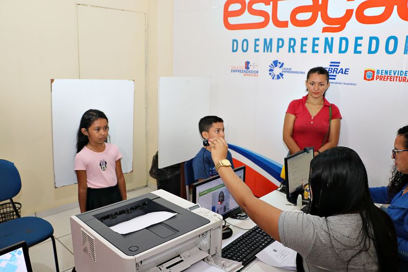 SERVIÇO DE CARTEIRA DE MEIA PASSAGEM -  MURININ <div class='credito_fotos'>Foto: Márcio Souza &nbsp;&nbsp;|&nbsp;&nbsp; <a href='/midias/2024/originais/7813_6de54f8c-a61c-c6ba-35f6-3f9d96988f64.jpg' download><i class='fa-solid fa-download'></i> Download</a></div>