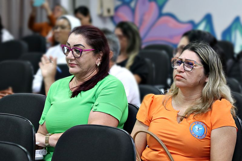 FORMAÇÃO PARA GESTORES <div class='credito_fotos'>Foto: Márcio Souza &nbsp;&nbsp;|&nbsp;&nbsp; <a href='/midias/2024/originais/7817_df628668-4f51-c7f2-c530-d4b9c3c50ec7.jpg' download><i class='fa-solid fa-download'></i> Download</a></div>