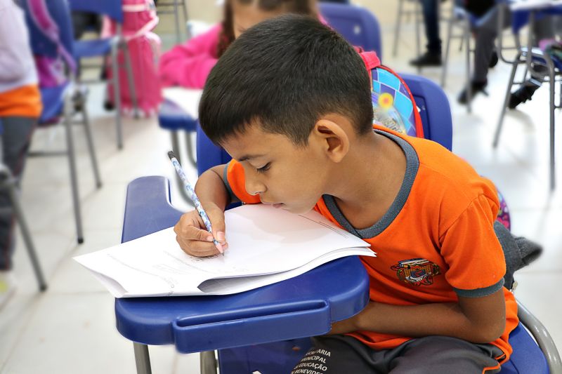 Avaliação diagnóstica Escola Martinho Dominiense <div class='credito_fotos'>Foto: Márcio Souza &nbsp;&nbsp;|&nbsp;&nbsp; <a href='/midias/2024/originais/7823_5508ce3f-6e91-4bc5-5065-6fd5c6650d1c.jpg' download><i class='fa-solid fa-download'></i> Download</a></div>