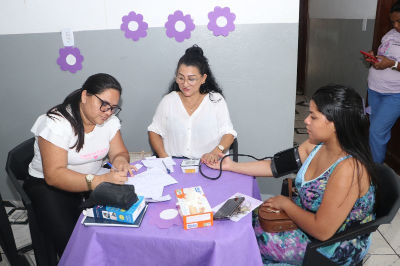 MARÇO LILAS ITINERANTE  -  BAIRRO DAS FLORES <div class='credito_fotos'>Foto: Márcio Souza &nbsp;&nbsp;|&nbsp;&nbsp; <a href='/midias/2024/originais/7833_1d794616-bc8e-80c1-085c-f71d3f6397a5.jpg' download><i class='fa-solid fa-download'></i> Download</a></div>