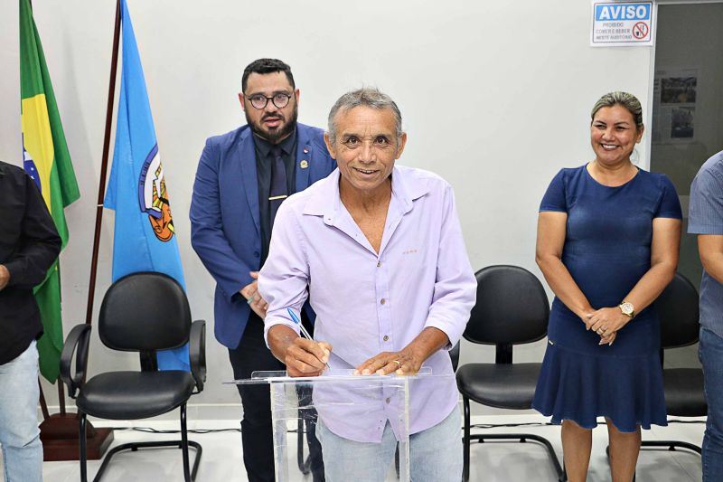 Posse dos Conselheiros e Conselhos da Cidade <div class='credito_fotos'>Foto: Márcio Souza &nbsp;&nbsp;|&nbsp;&nbsp; <a href='/midias/2024/originais/7837_b5ab53f9-1af9-ed10-b1a5-1f67a0b5cec8.jpg' download><i class='fa-solid fa-download'></i> Download</a></div>