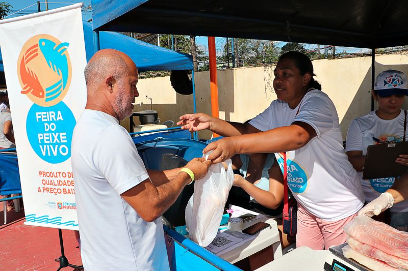Feira do Pescado St Maria <div class='credito_fotos'>Foto: Márcio Souza &nbsp;&nbsp;|&nbsp;&nbsp; <a href='/midias/2024/originais/7844_b5605608-d50f-afc4-b654-03c4ee68eb19.jpg' download><i class='fa-solid fa-download'></i> Download</a></div>