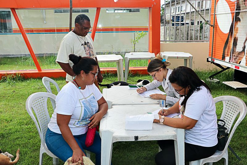 Açao Castra Móvel em Sta Maria <div class='credito_fotos'>Foto: Márcio Souza &nbsp;&nbsp;|&nbsp;&nbsp; <a href='/midias/2024/originais/7893_05376dee-f2bb-5fe2-ee7c-be6c4358fc35.jpg' download><i class='fa-solid fa-download'></i> Download</a></div>