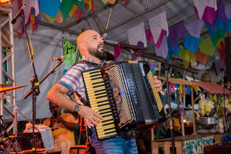  <div class='credito_fotos'>Foto: Karla Reis &nbsp;&nbsp;|&nbsp;&nbsp; <a href='/midias/2024/originais/7959_3d75299a-8567-a407-22c3-a6a7e3748dfe.jpg' download><i class='fa-solid fa-download'></i> Download</a></div>