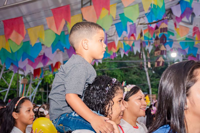  <div class='credito_fotos'>Foto: Karla Reis &nbsp;&nbsp;|&nbsp;&nbsp; <a href='/midias/2024/originais/7963_363511e0-f61c-f717-3a8e-dc497c2934a0.jpg' download><i class='fa-solid fa-download'></i> Download</a></div>