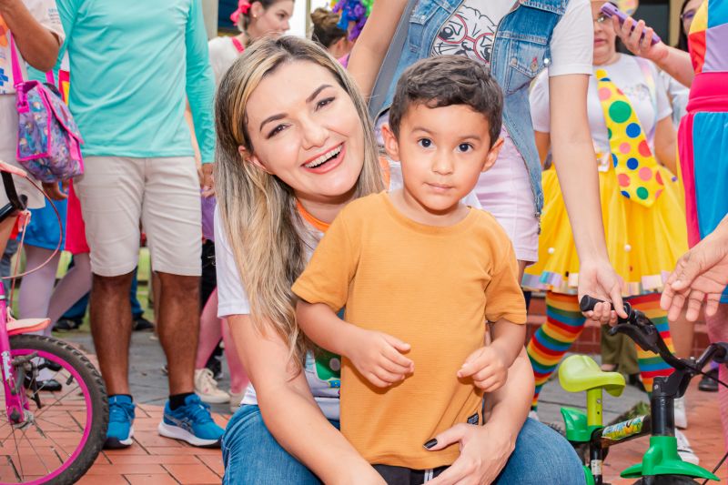  <div class='credito_fotos'>Foto: Karla Reis &nbsp;&nbsp;|&nbsp;&nbsp; <a href='/midias/2024/originais/7966_e09f4410-9aff-3649-080d-a7741d5cbed1.jpg' download><i class='fa-solid fa-download'></i> Download</a></div>