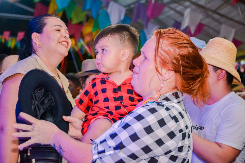  <div class='credito_fotos'>Foto: Karla Reis &nbsp;&nbsp;|&nbsp;&nbsp; <a href='/midias/2024/originais/7975_96ea101d-6675-eba7-6bab-c9cf08cca46c.jpg' download><i class='fa-solid fa-download'></i> Download</a></div>