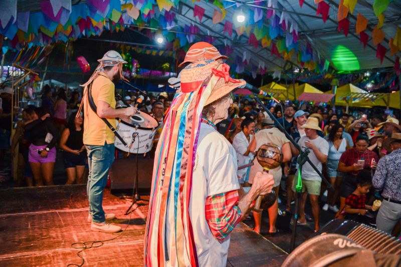  <div class='credito_fotos'>Foto: Karla Reis &nbsp;&nbsp;|&nbsp;&nbsp; <a href='/midias/2024/originais/7975_b6f26d97-001d-e14c-1d10-9f1c6c9b16db.jpg' download><i class='fa-solid fa-download'></i> Download</a></div>