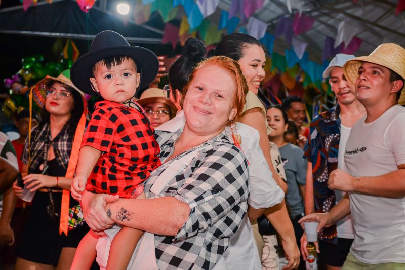  <div class='credito_fotos'>Foto: Karla Reis &nbsp;&nbsp;|&nbsp;&nbsp; <a href='/midias/2024/originais/7975_be8bcfd9-a85d-b5fe-a0df-27fd30bbf340.jpg' download><i class='fa-solid fa-download'></i> Download</a></div>