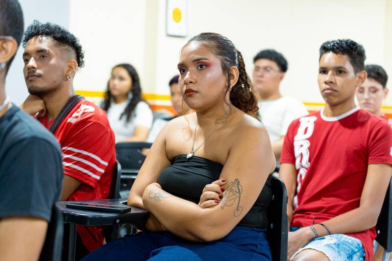 Os jovens compareceram em bom número para participar das palestras e do Papo-Jovem 360º