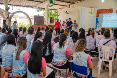 galeria: FORMAÇÃO PARA PROFESSORES NA ESCOLA SAGRADO CORAÇÃO DE JESUS