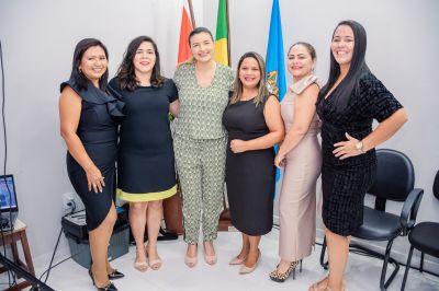 notícia: Conselheiras tutelares são nomeadas e empossadas em Benevides 
