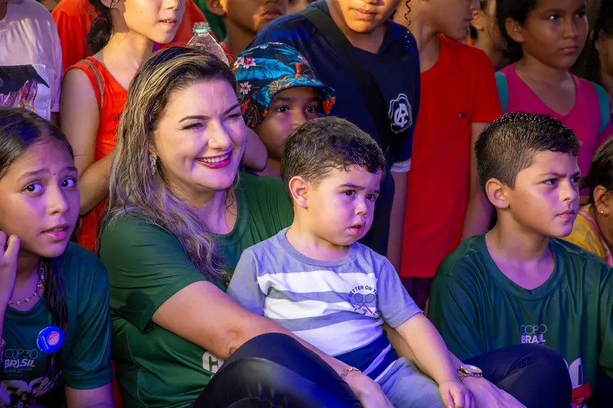  <div class='credito_fotos'>Foto: Karla Reis &nbsp;&nbsp;|&nbsp;&nbsp; <a href='/midias/2025/originais/20251104223149-GF00009204-F00106553.webp' download><i class='fa-solid fa-download'></i> Download</a></div>