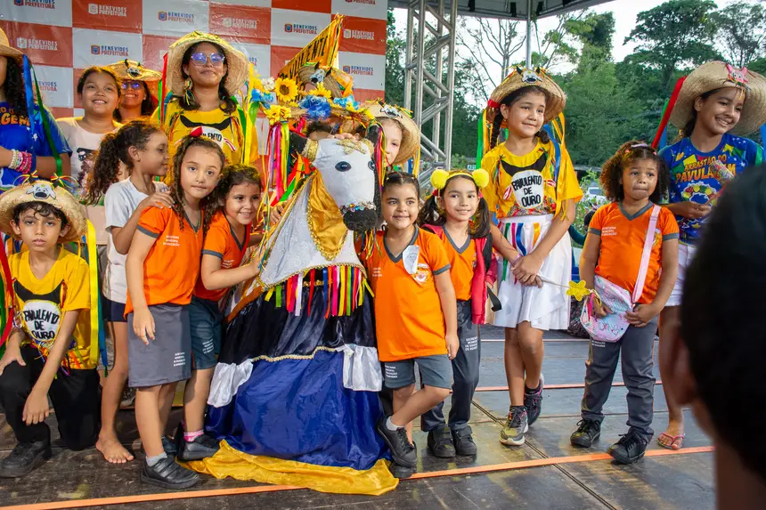  <div class='credito_fotos'>Foto: Karla Reis &nbsp;&nbsp;|&nbsp;&nbsp; <a href='/midias/2025/originais/20251104223257-GF00009204-F00106572.webp' download><i class='fa-solid fa-download'></i> Download</a></div>