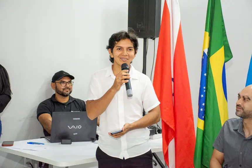  <div class='credito_fotos'>Foto: Karla Reis &nbsp;&nbsp;|&nbsp;&nbsp; <a href='/midias/2025/originais/20251115190634-GF00009210-F00106878.webp' download><i class='fa-solid fa-download'></i> Download</a></div>