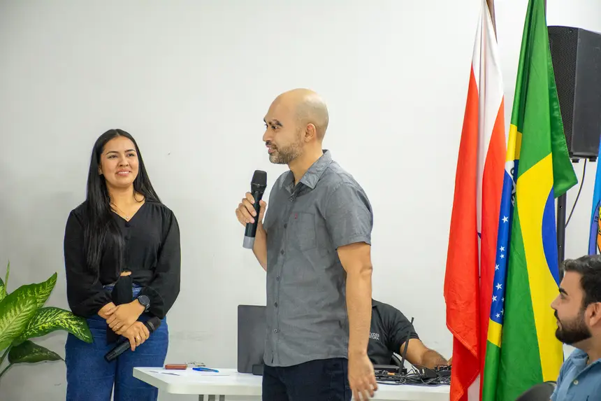  <div class='credito_fotos'>Foto: Karla Reis &nbsp;&nbsp;|&nbsp;&nbsp; <a href='/midias/2025/originais/20251115190646-GF00009210-F00106883.webp' download><i class='fa-solid fa-download'></i> Download</a></div>