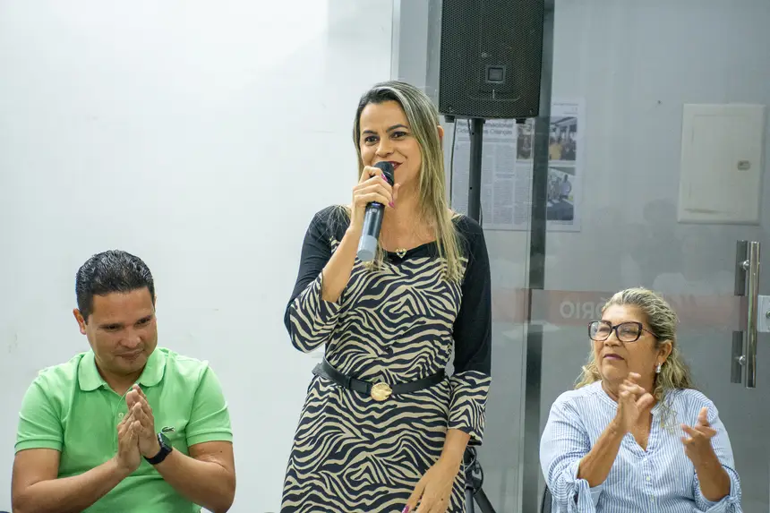  <div class='credito_fotos'>Foto: Karla Reis &nbsp;&nbsp;|&nbsp;&nbsp; <a href='/midias/2025/originais/20251115190657-GF00009210-F00106888.webp' download><i class='fa-solid fa-download'></i> Download</a></div>