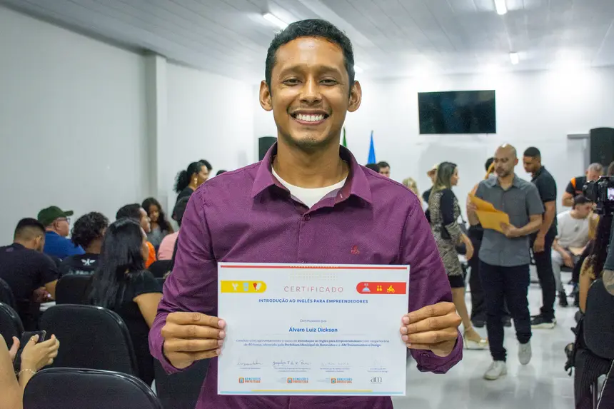  <div class='credito_fotos'>Foto: Karla Reis &nbsp;&nbsp;|&nbsp;&nbsp; <a href='/midias/2025/originais/20251115190800-GF00009210-F00106915.webp' download><i class='fa-solid fa-download'></i> Download</a></div>