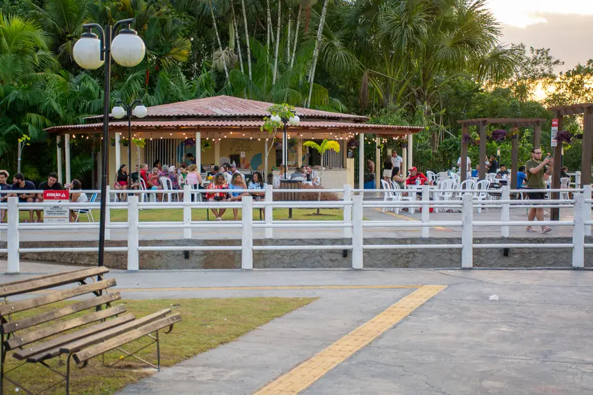  <div class='credito_fotos'>Foto: Karla Reis &nbsp;&nbsp;|&nbsp;&nbsp; <a href='/midias/2025/originais/20251117113701-GF00009211-F00106955.webp' download><i class='fa-solid fa-download'></i> Download</a></div>