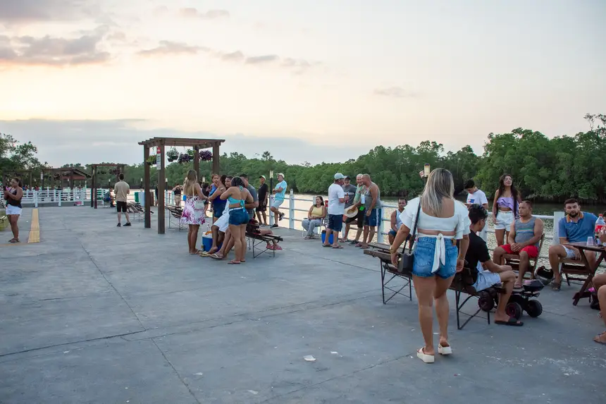  <div class='credito_fotos'>Foto: Karla Reis &nbsp;&nbsp;|&nbsp;&nbsp; <a href='/midias/2025/originais/20251117113704-GF00009211-F00106957.webp' download><i class='fa-solid fa-download'></i> Download</a></div>