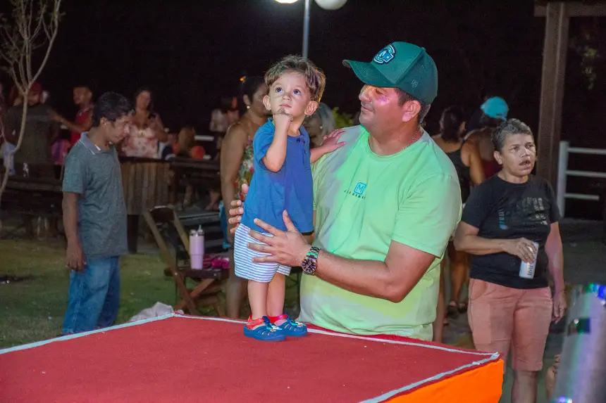  <div class='credito_fotos'>Foto: Karla Reis &nbsp;&nbsp;|&nbsp;&nbsp; <a href='/midias/2025/originais/20251117113716-GF00009211-F00106966.webp' download><i class='fa-solid fa-download'></i> Download</a></div>