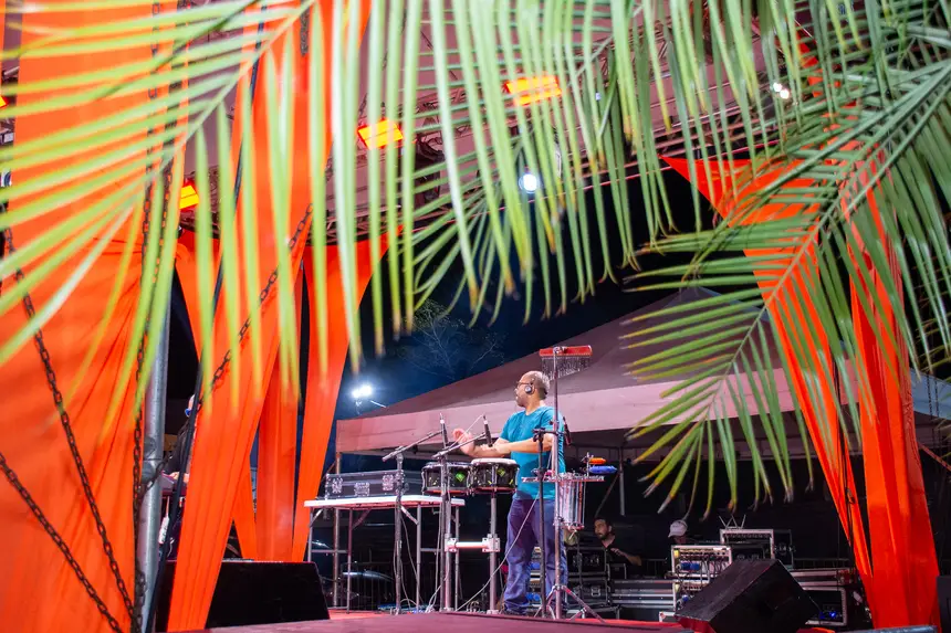  <div class='credito_fotos'>Foto: Karla Reis &nbsp;&nbsp;|&nbsp;&nbsp; <a href='/midias/2025/originais/20251117113728-GF00009211-F00106975.webp' download><i class='fa-solid fa-download'></i> Download</a></div>