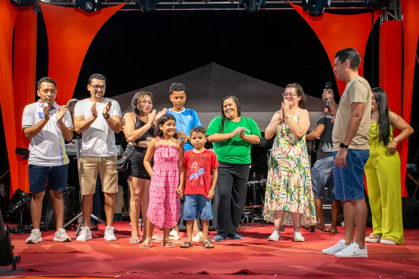  <div class='credito_fotos'>Foto: Karla Reis &nbsp;&nbsp;|&nbsp;&nbsp; <a href='/midias/2025/originais/20251117113746-GF00009211-F00106988.webp' download><i class='fa-solid fa-download'></i> Download</a></div>