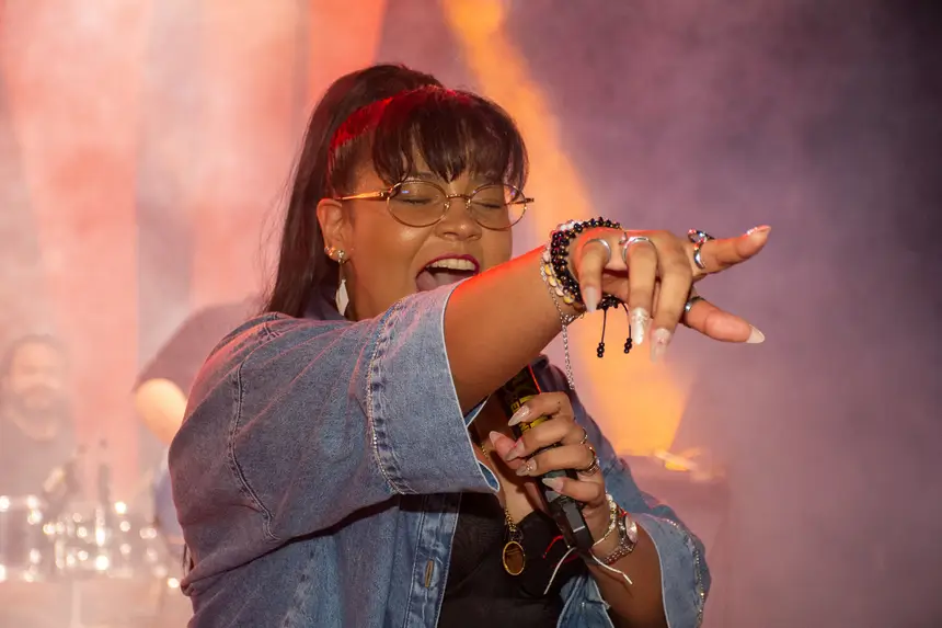  <div class='credito_fotos'>Foto: Karla Reis &nbsp;&nbsp;|&nbsp;&nbsp; <a href='/midias/2025/originais/20251117113829-GF00009211-F00107020.webp' download><i class='fa-solid fa-download'></i> Download</a></div>