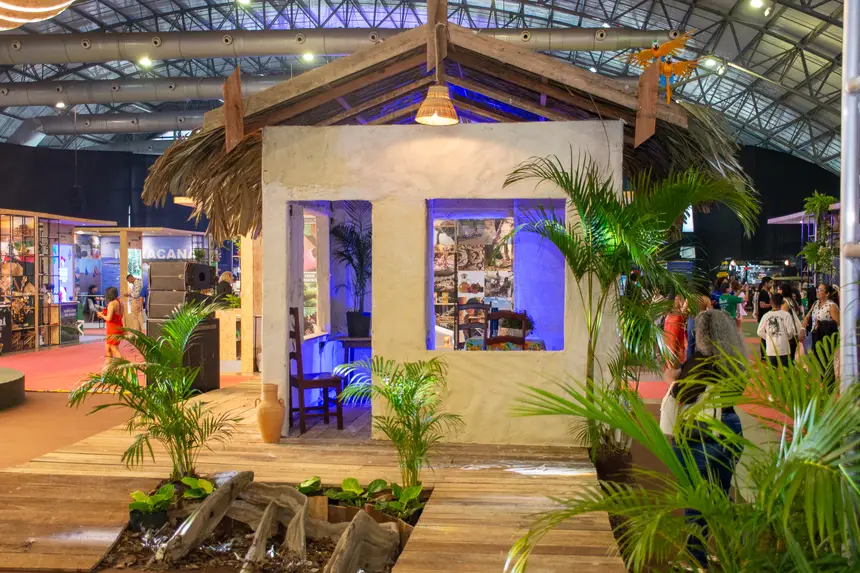  <div class='credito_fotos'>Foto: Karla Reis &nbsp;&nbsp;|&nbsp;&nbsp; <a href='/midias/2025/originais/20251119101906-GF00009215-F00107133.webp' download><i class='fa-solid fa-download'></i> Download</a></div>