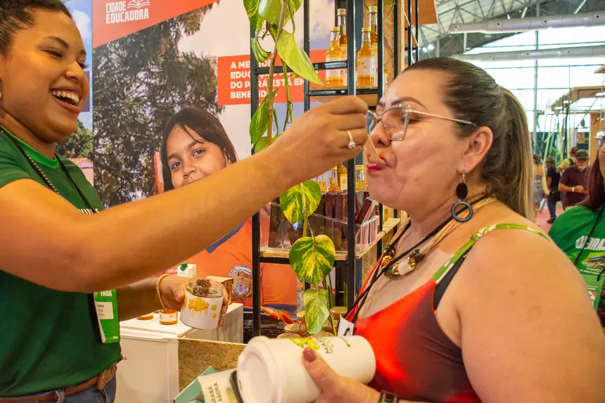  <div class='credito_fotos'>Foto: Karla Reis &nbsp;&nbsp;|&nbsp;&nbsp; <a href='/midias/2025/originais/20251119102006-GF00009215-F00107178.webp' download><i class='fa-solid fa-download'></i> Download</a></div>