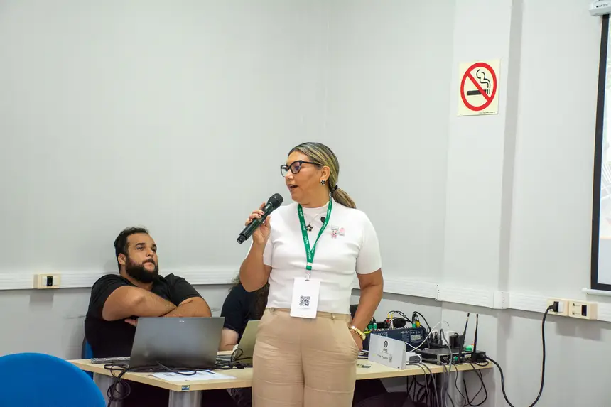  <div class='credito_fotos'>Foto: Karla Reis &nbsp;&nbsp;|&nbsp;&nbsp; <a href='/midias/2025/originais/20251121004232-GF00009216-F00107245.webp' download><i class='fa-solid fa-download'></i> Download</a></div>