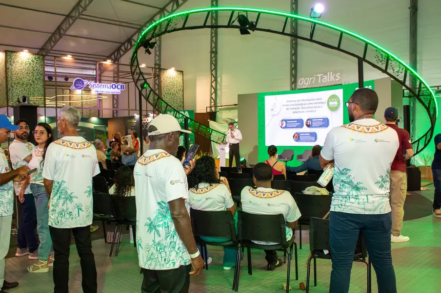  <div class='credito_fotos'>Foto: Karla Reis &nbsp;&nbsp;|&nbsp;&nbsp; <a href='/midias/2025/originais/20251121004256-GF00009216-F00107264.webp' download><i class='fa-solid fa-download'></i> Download</a></div>