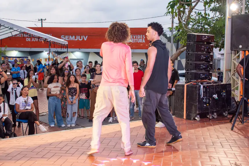  <div class='credito_fotos'>Foto: Karla Reis &nbsp;&nbsp;|&nbsp;&nbsp; <a href='/midias/2025/originais/20251128094741-GF00009220-F00107392.webp' download><i class='fa-solid fa-download'></i> Download</a></div>