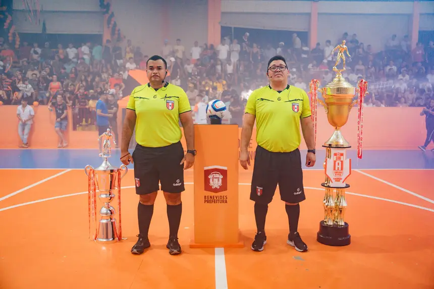  <div class='credito_fotos'>Foto: Heloam Sousa &nbsp;&nbsp;|&nbsp;&nbsp; <a href='/midias/2025/originais/20251129194620-GF00009221-F00107526.webp' download><i class='fa-solid fa-download'></i> Download</a></div>