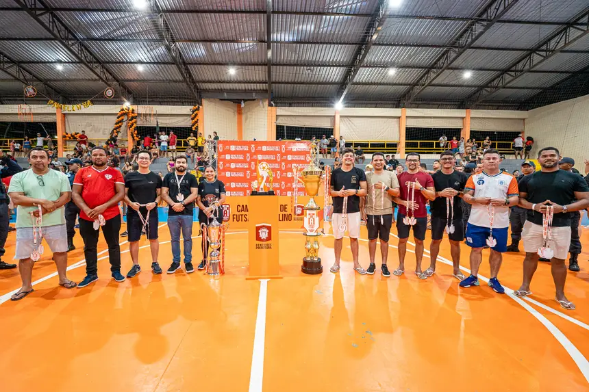  <div class='credito_fotos'>Foto: Heloam Sousa &nbsp;&nbsp;|&nbsp;&nbsp; <a href='/midias/2025/originais/20251129194649-GF00009221-F00107547.webp' download><i class='fa-solid fa-download'></i> Download</a></div>