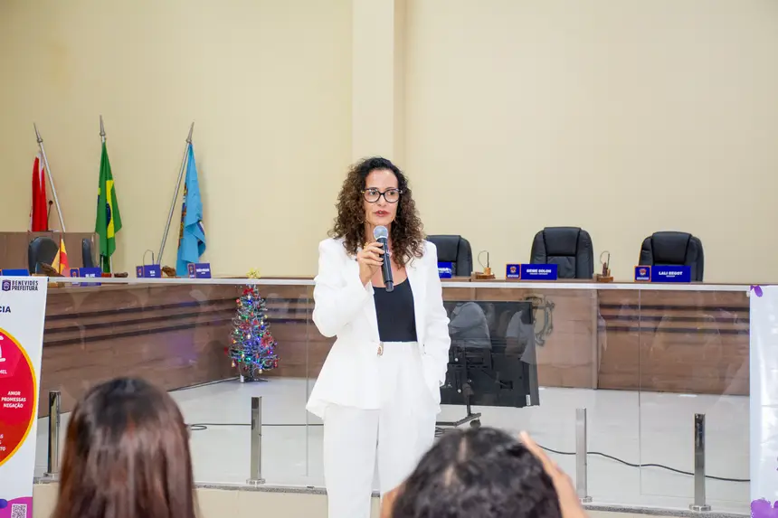  <div class='credito_fotos'>Foto: Karla Reis &nbsp;&nbsp;|&nbsp;&nbsp; <a href='/midias/2025/originais/20251210150939-GF00009232-F00107853.webp' download><i class='fa-solid fa-download'></i> Download</a></div>