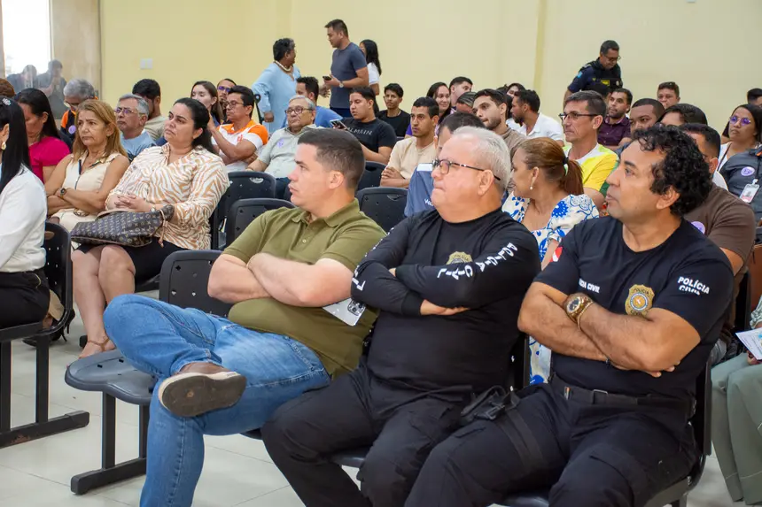  <div class='credito_fotos'>Foto: Karla Reis &nbsp;&nbsp;|&nbsp;&nbsp; <a href='/midias/2025/originais/20251210150959-GF00009232-F00107869.webp' download><i class='fa-solid fa-download'></i> Download</a></div>