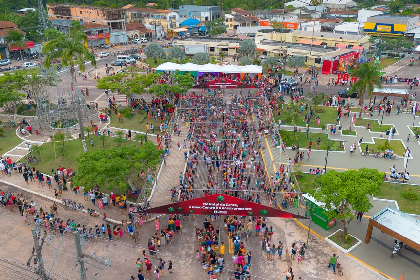  <div class='credito_fotos'>Foto: Heloam Sousa &nbsp;&nbsp;|&nbsp;&nbsp; <a href='/midias/2025/originais/20251215161058-GF00009233-F00107882.webp' download><i class='fa-solid fa-download'></i> Download</a></div>